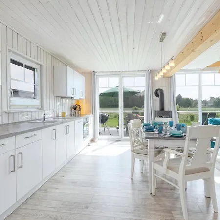 Ferienhaus Awesome In *